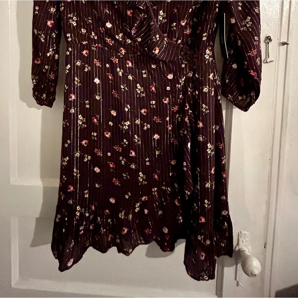 Lulus Purple floral wrap dress - Picture 6 of 6